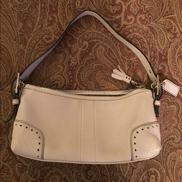 Coach Handbags - Coach Classic Leather Winter White Purse