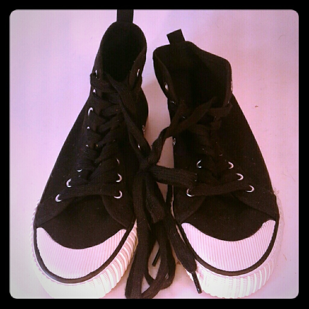 Cheap Monday Bird Lady Hi Top Shoes NWOB