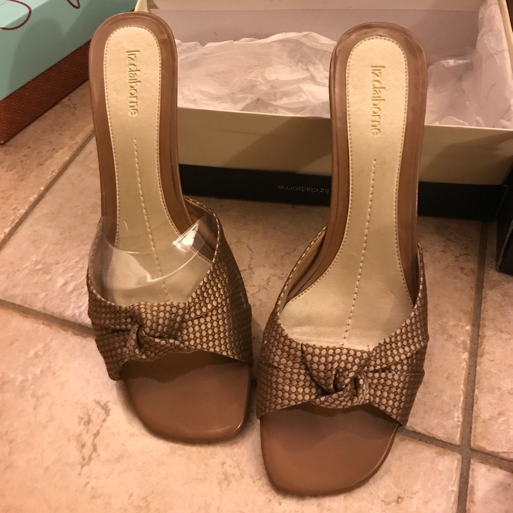 Liz Claiborne Tan Amanda Heels