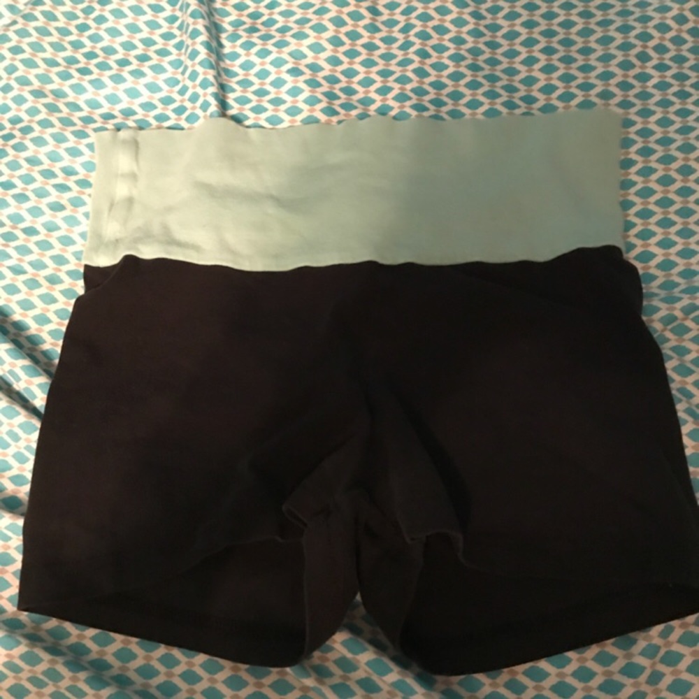 Yoga shorts