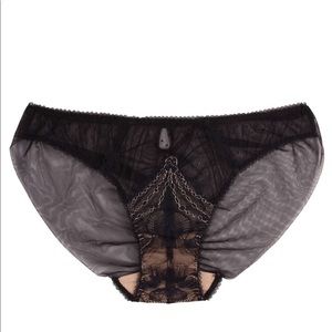 Dita Von Teese Countess Brief