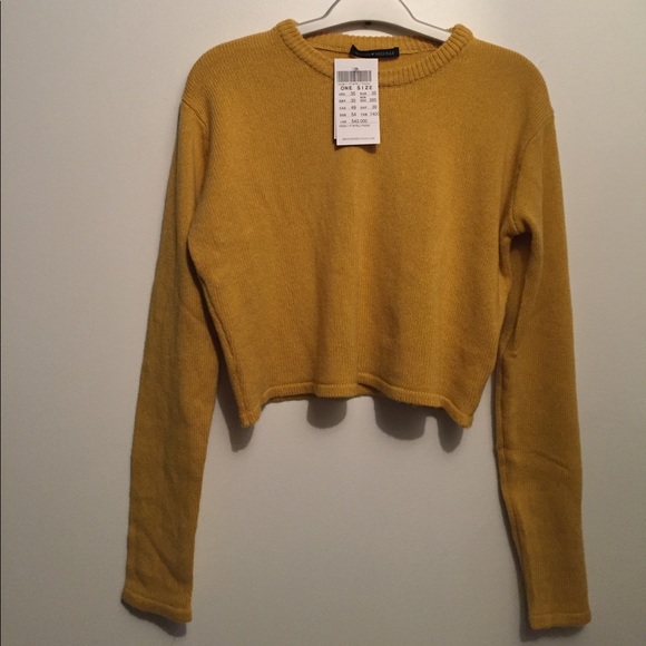 brandy melville yellow sweater