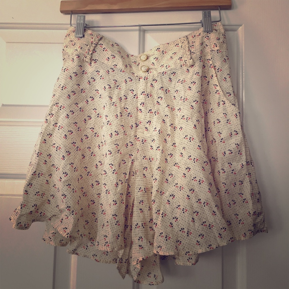 Free People Floral Shorts Size Small S