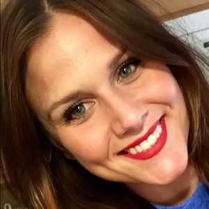 Meet your Posher, Brianne