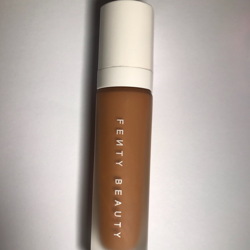 FENTY BEAUTY SOFT MATTE LONGWEAR FOUNDATION 420