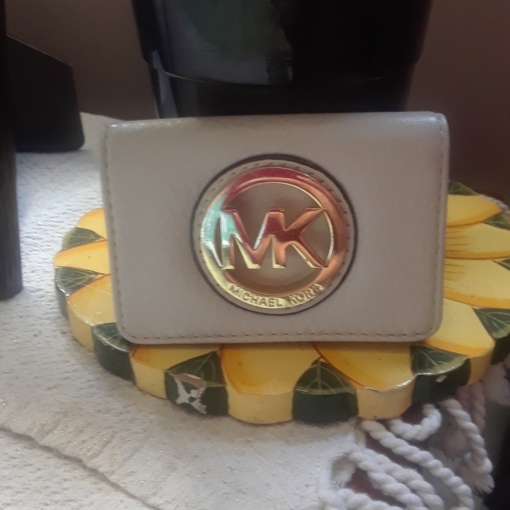 Small mk wallet