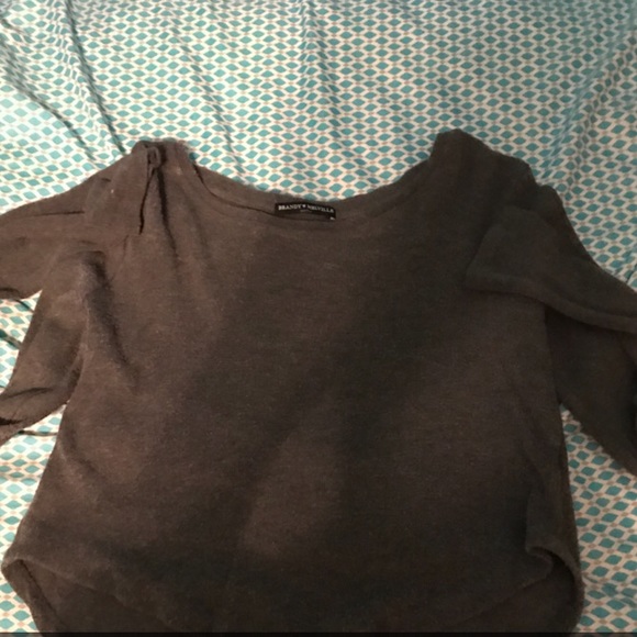 Brandy sweater - Picture 1 of 1