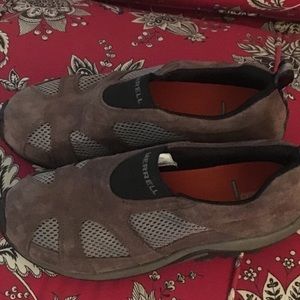 Women’s Merrell shoes