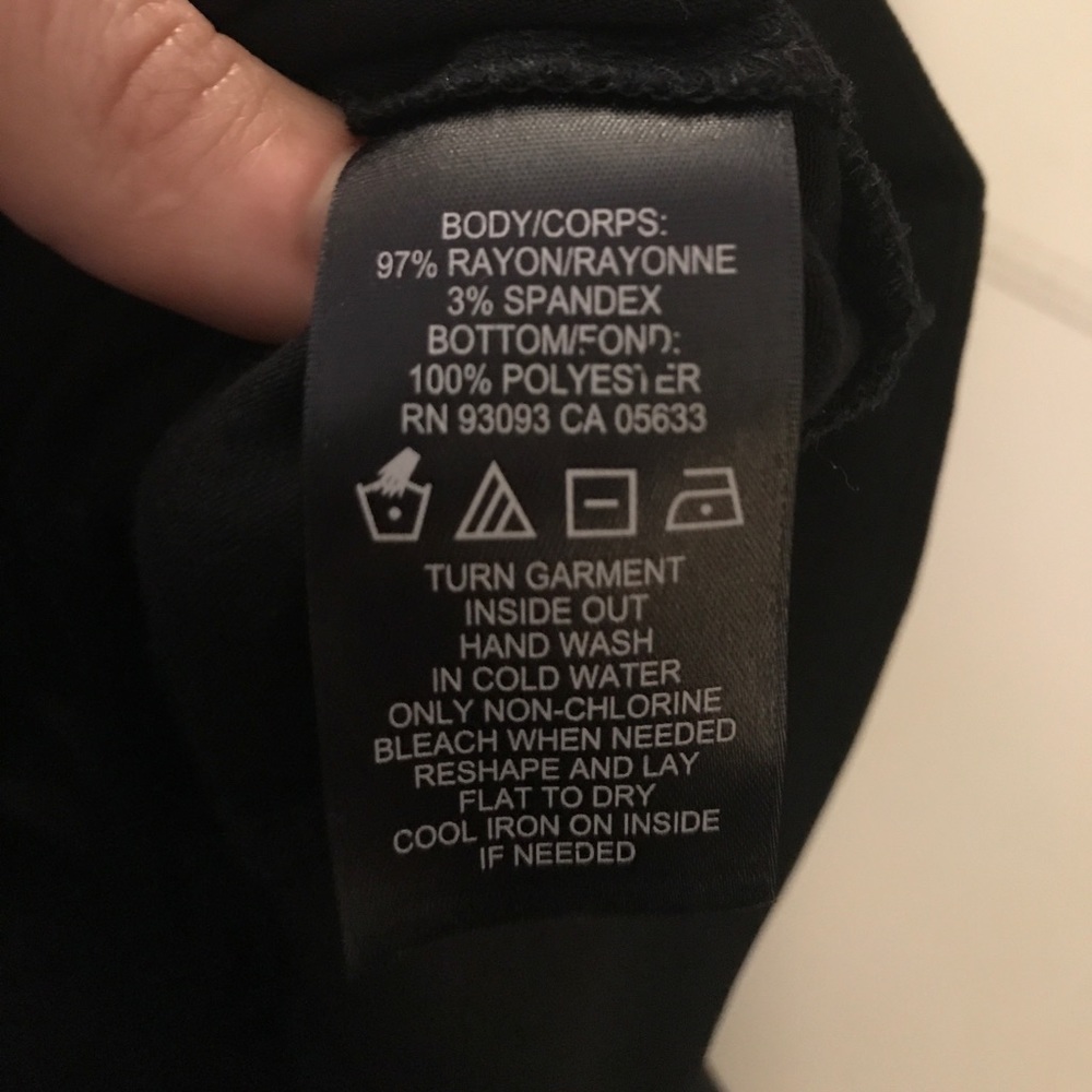 NIC + ZOE black mixed media high low turtleneck - Picture 5 of 8