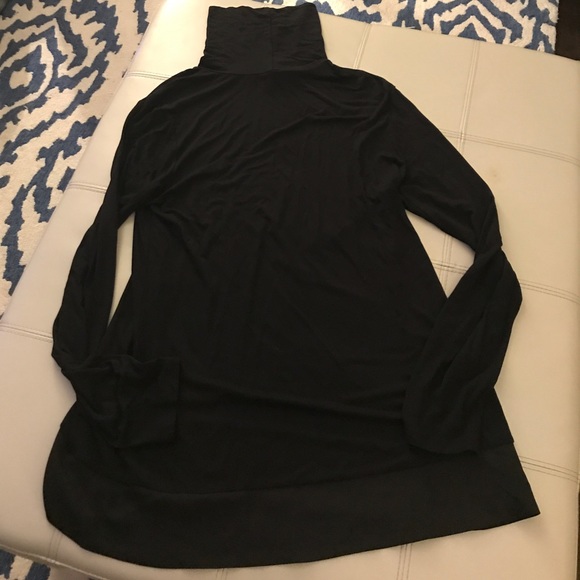 NIC + ZOE black mixed media high low turtleneck - Picture 8 of 8