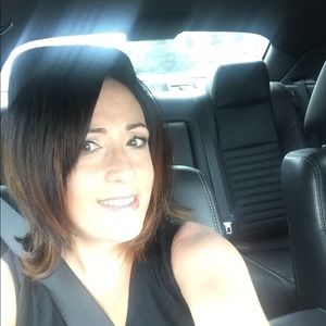 Meet your Posher, Loriann