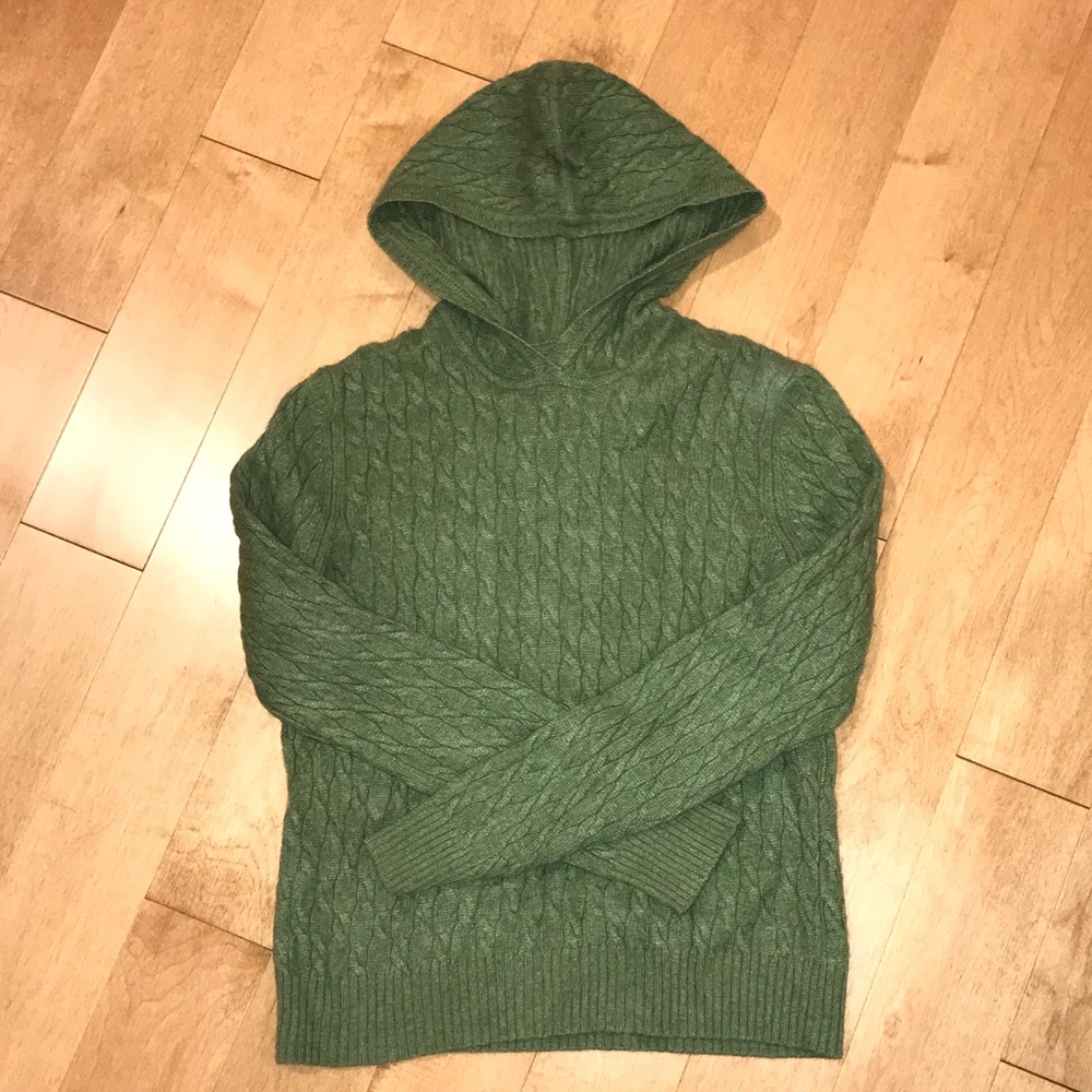 Daniel Bishop cashmere sweater