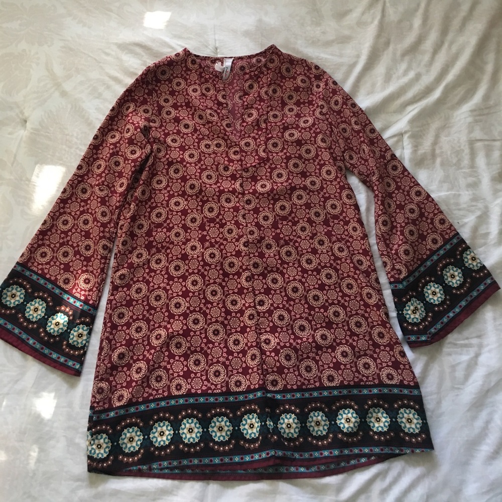 Bell sleeve dress