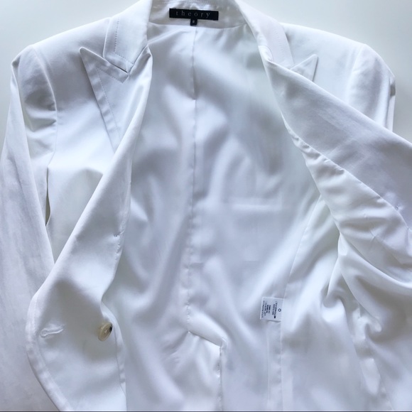 Theory White Doubled Breasted Blazer - Picture 5 of 6