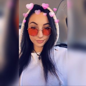 Meet your Posher, Lex