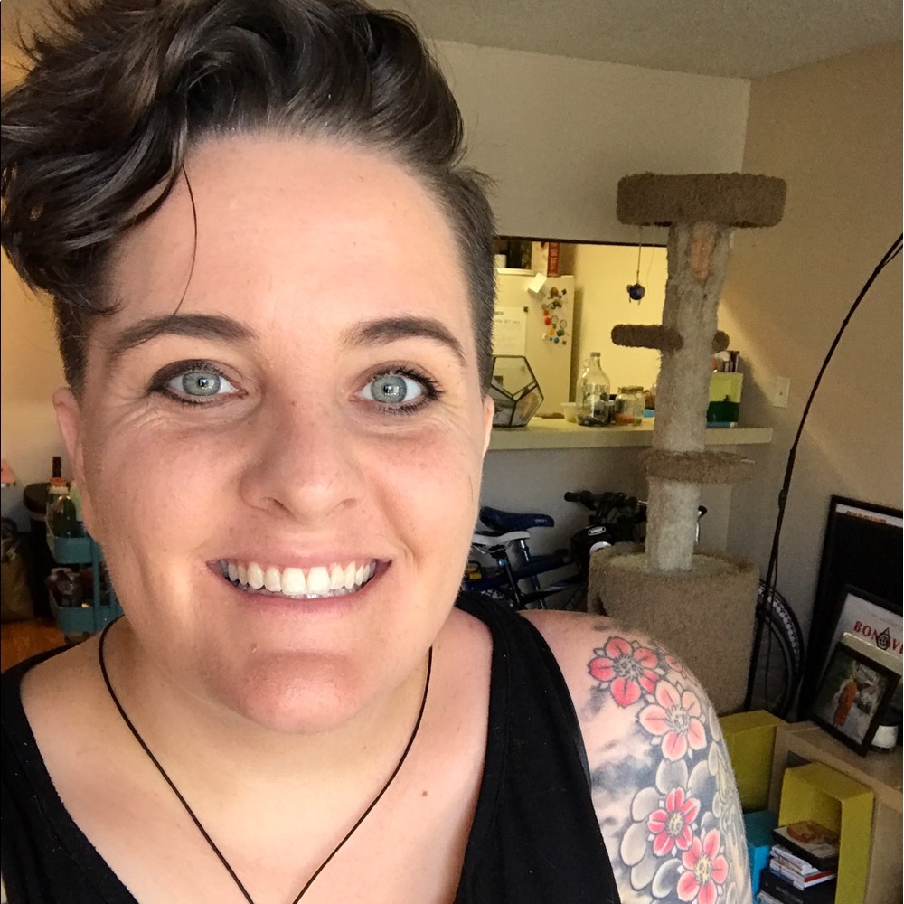 Meet your Posher, Maeva