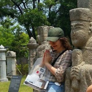 Meet your Posher, Phebe