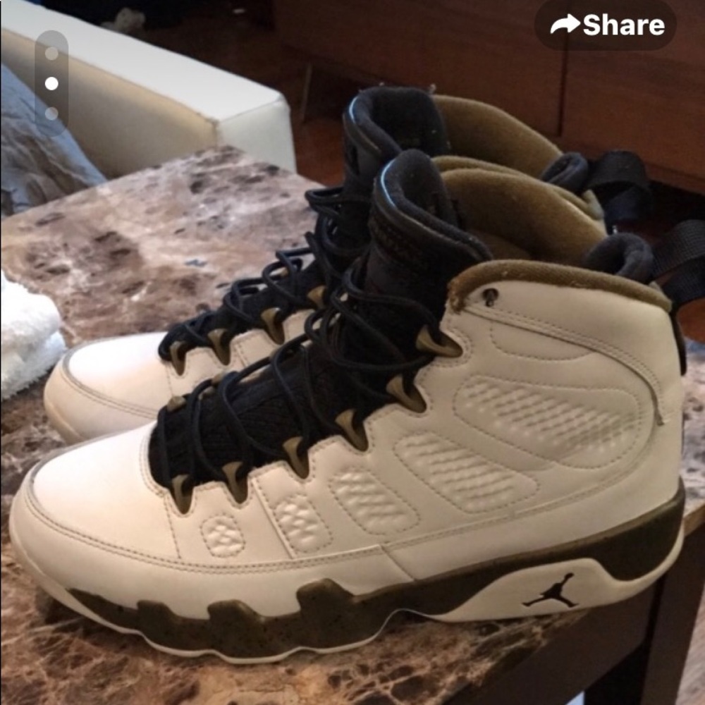 Air Jordan Retros 9