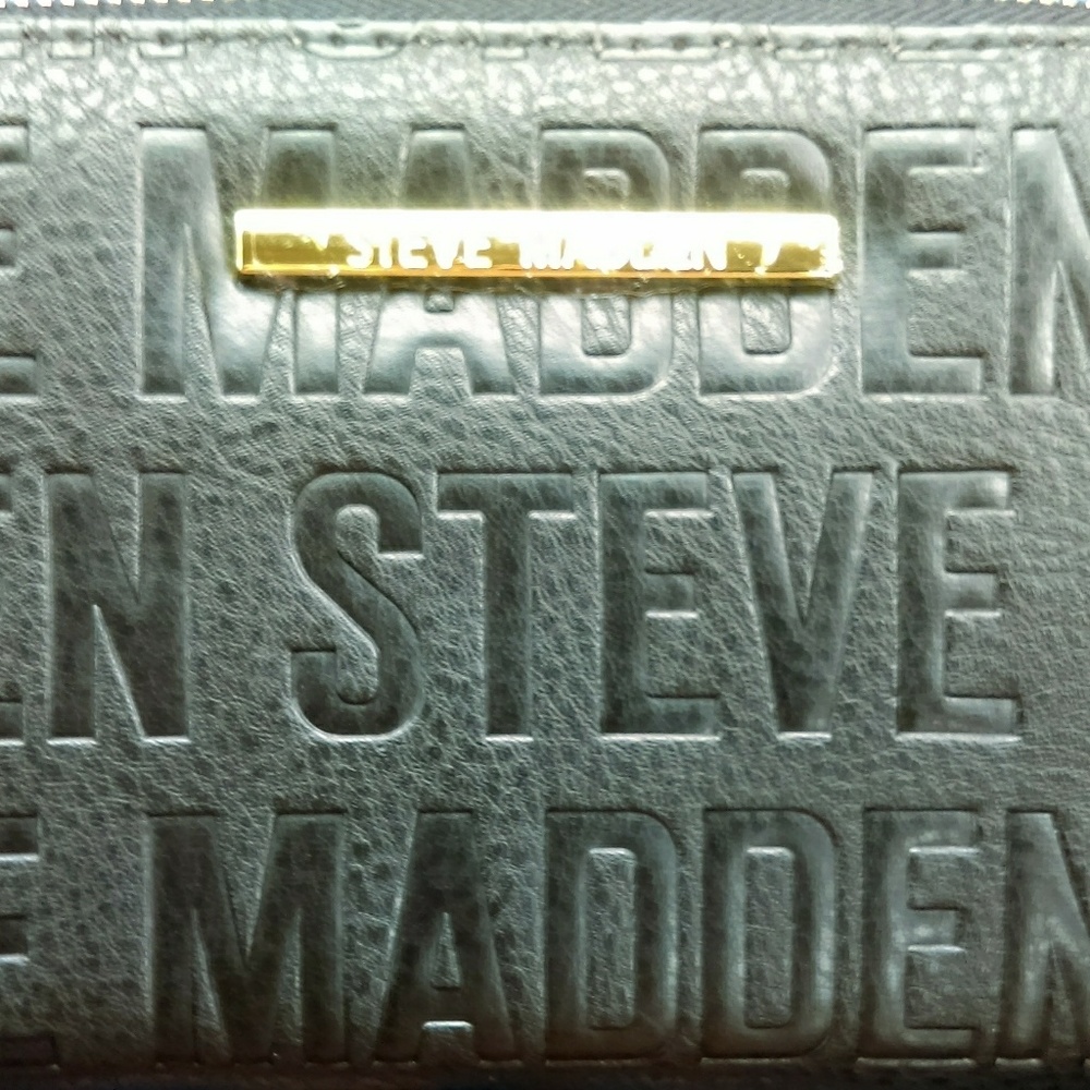Steve Madden Wallet