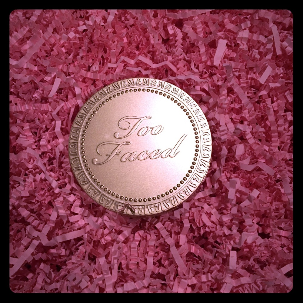 Too Faced Milk Chocolate Soleil Bronzer