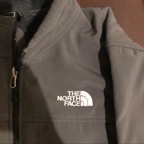 The North Face Jacket - Picture 2 of 6