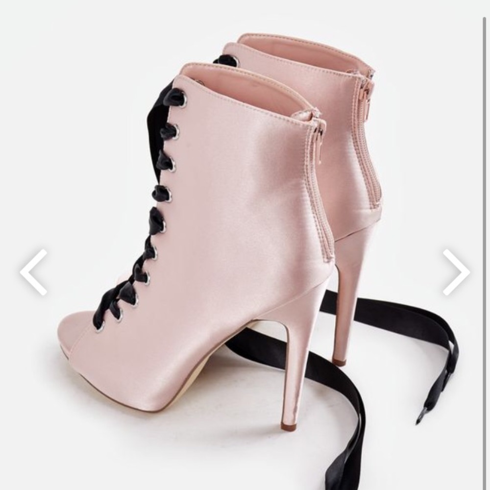 Just Fab Blush Pink Lysa bootie heels size 7 - Picture 4 of 6