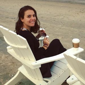 Meet your Posher, Monika