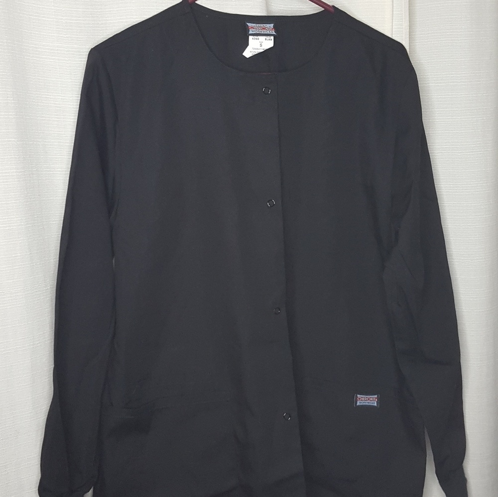 Cherokee Scrub Top Brand New with Tags Style 4350