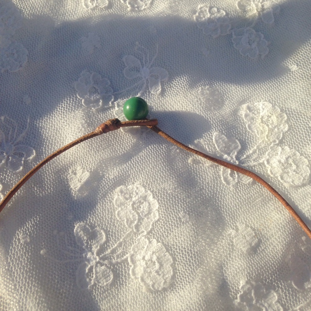 🌹No Brand Open Circle Necklace - Picture 7 of 8