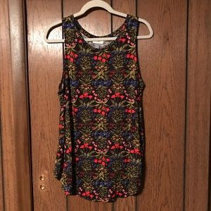 Old Navy Floral Swing Tank