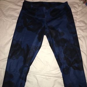 Dark blue crop leggings