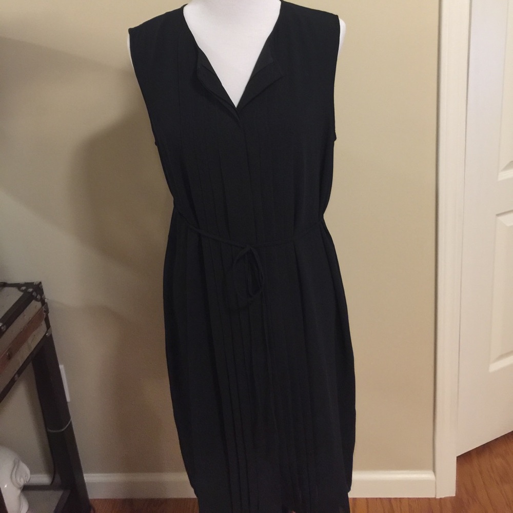 NWT Ann Taylor - black Sleeveless tie waist dress