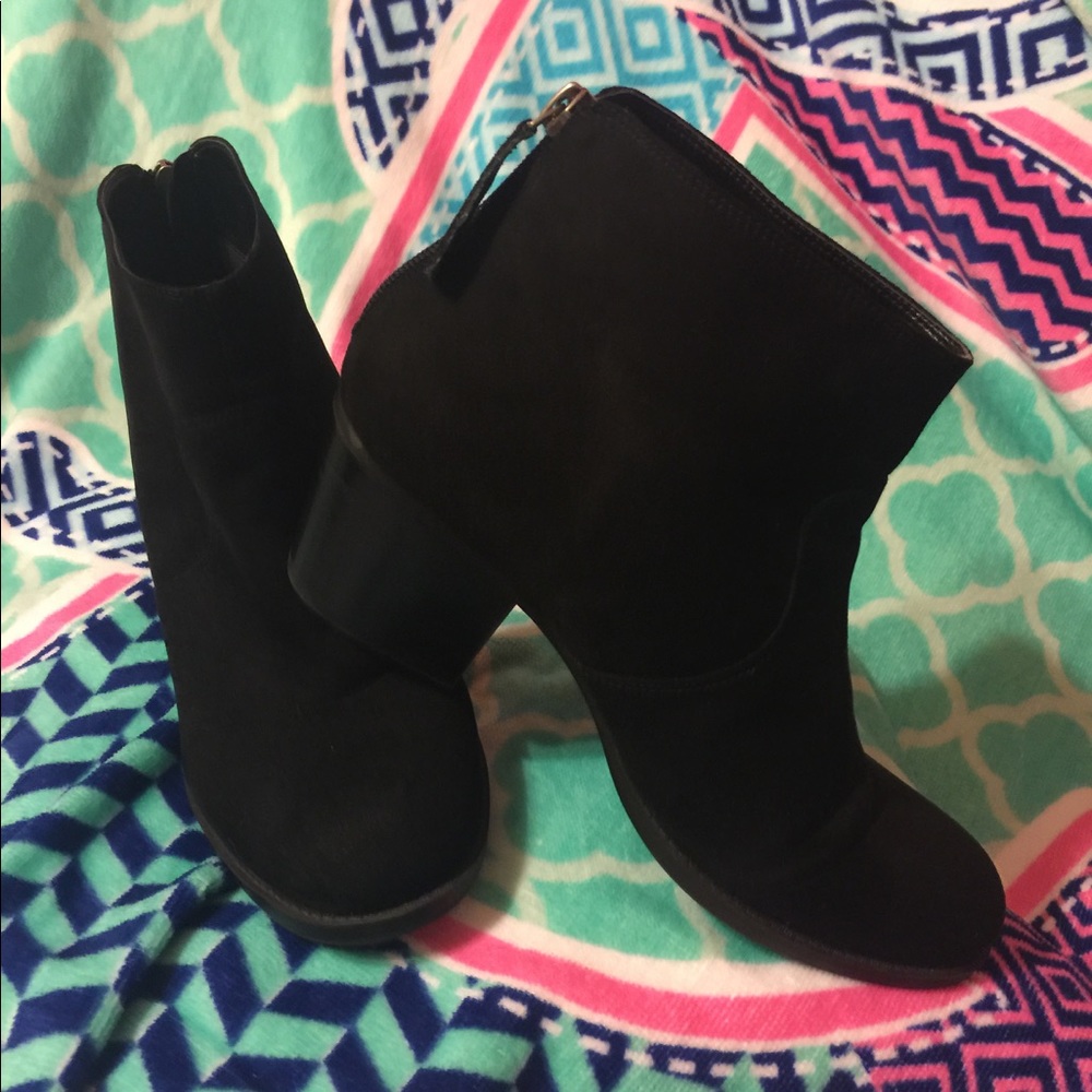 Nine West booties