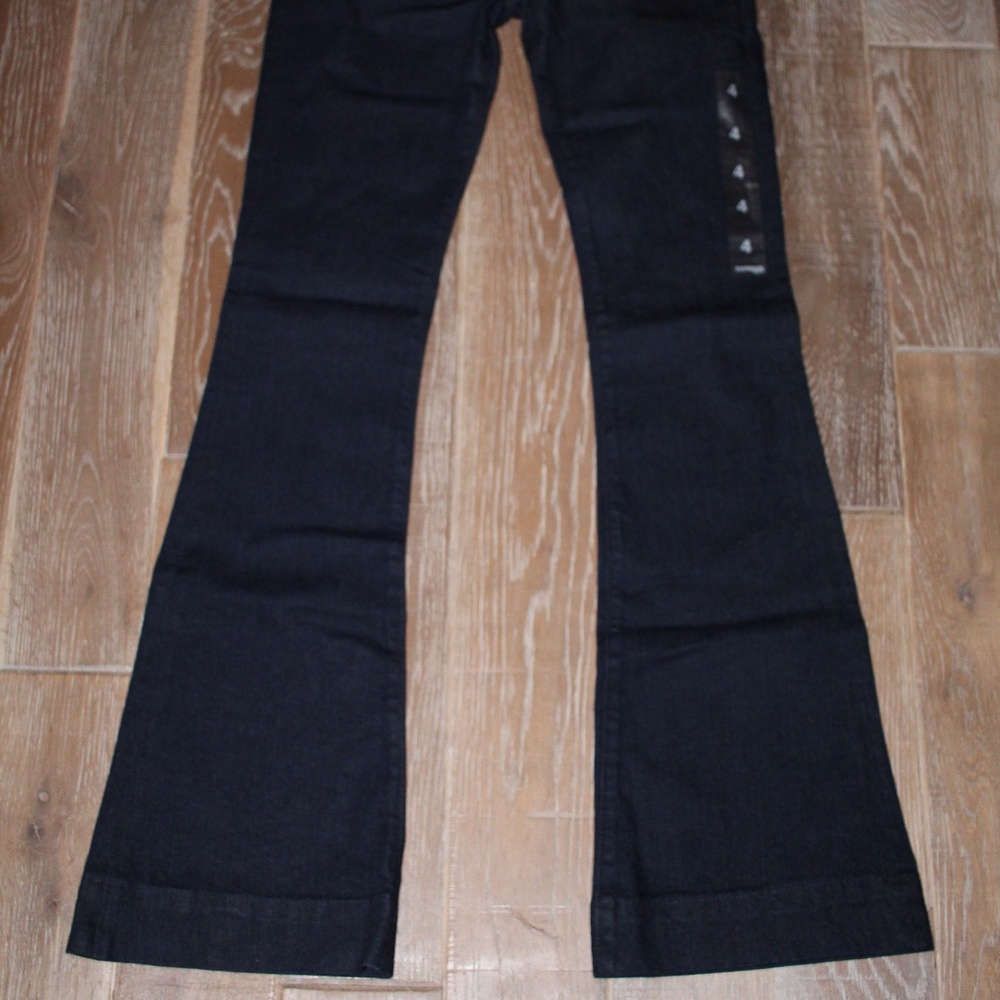 NWT Express Slim Flare Jeans