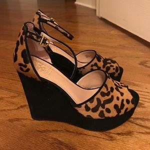 Vince Camuto Wedges