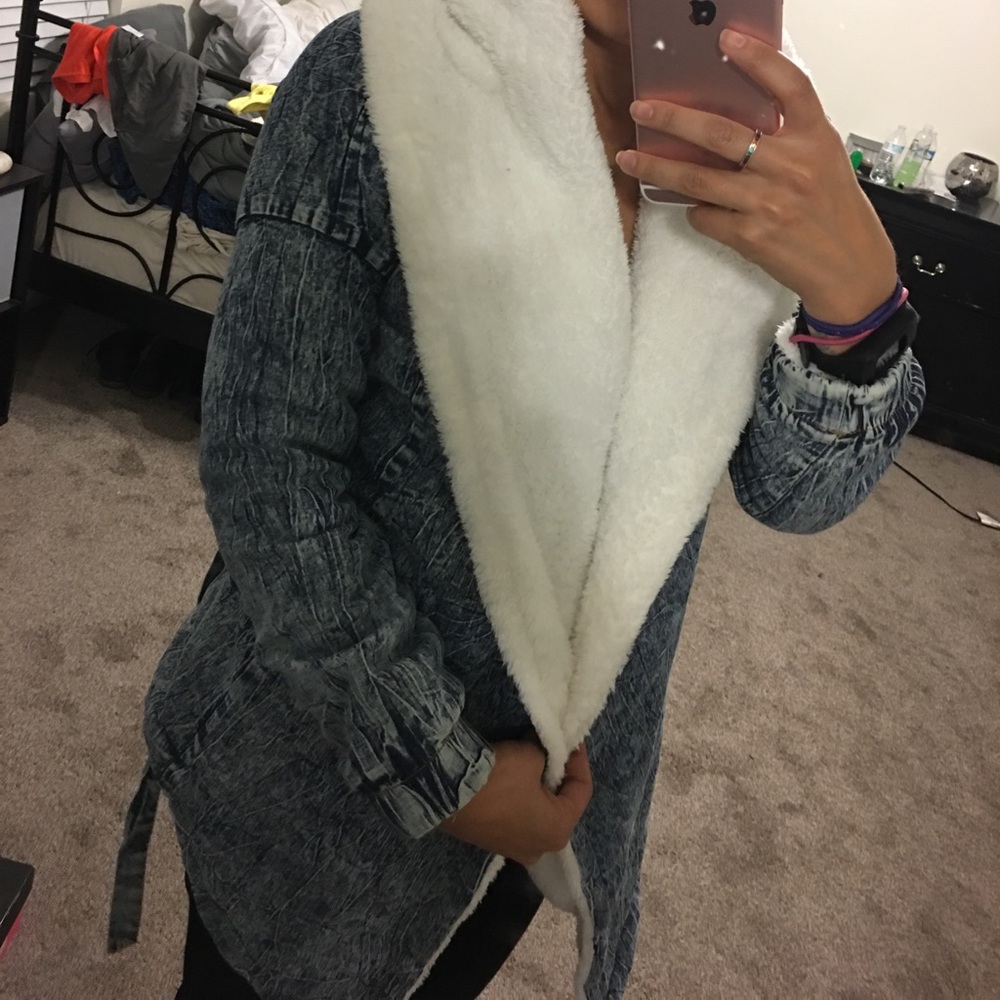 💕Acid wash jean fur jacket