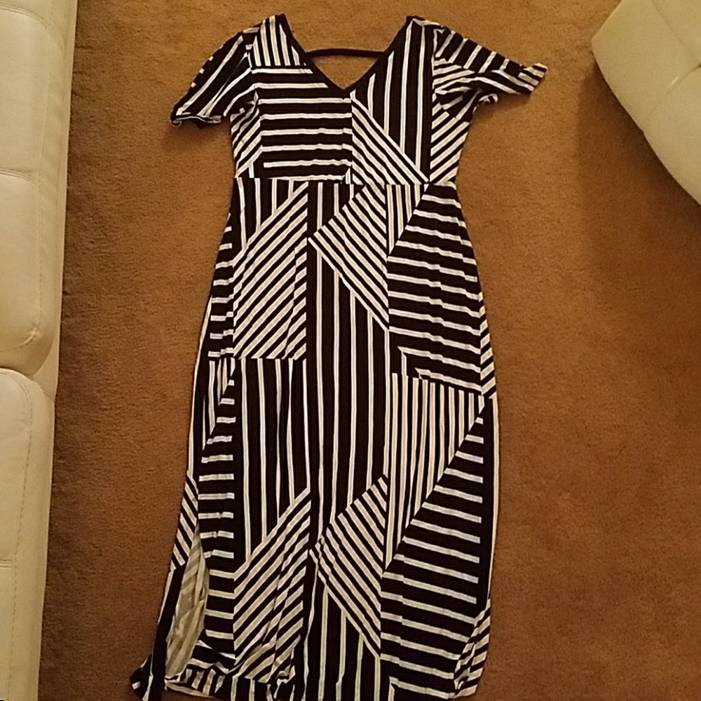 LANE BRYANT MAXI DRESS 14/16