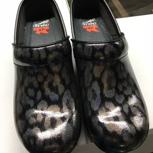 Dansko Clogs never used