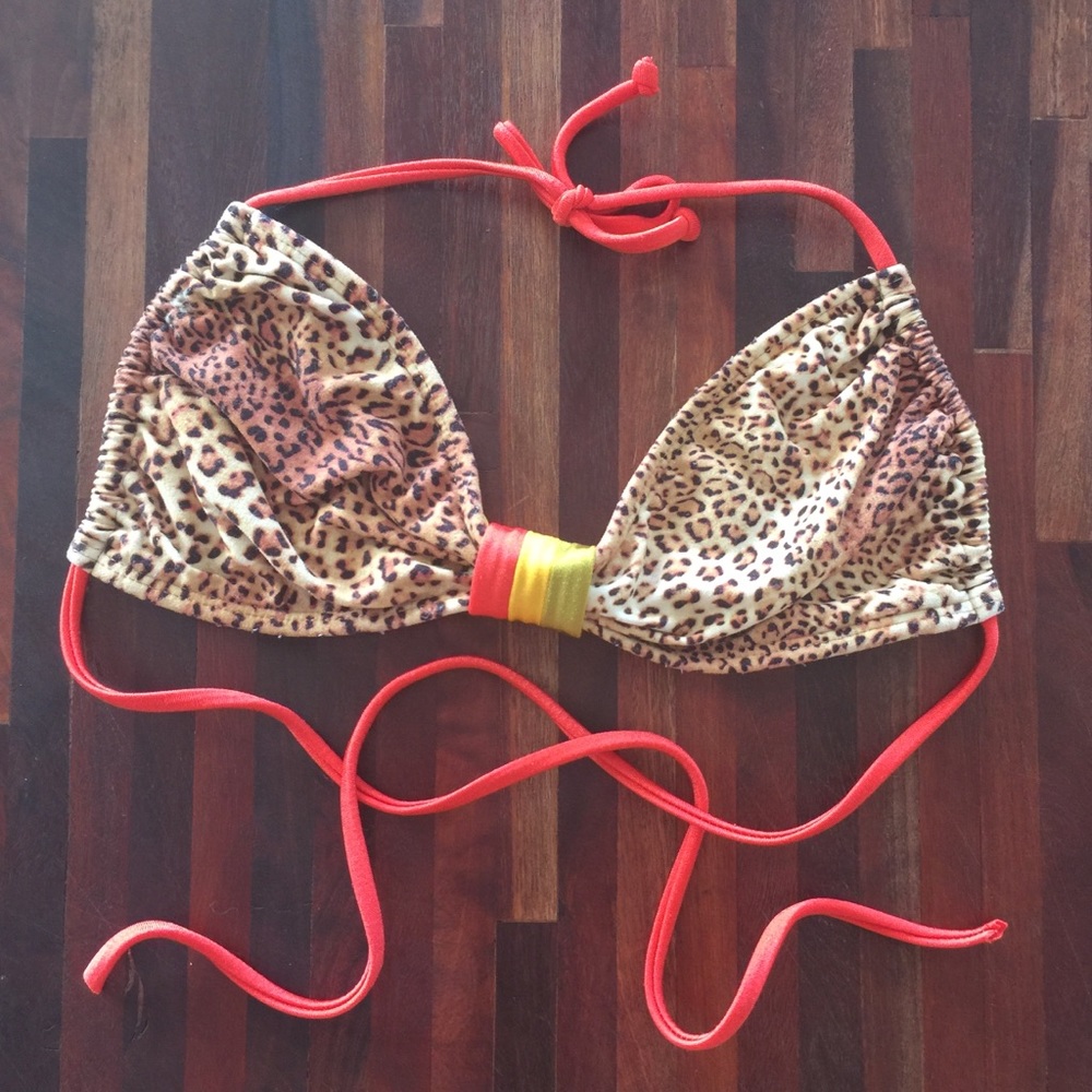 Bikini top size M