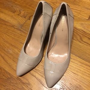 Good condition BCBG shoes