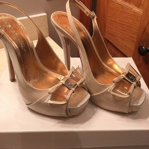 BCBG sexy Sling Backs never worn!!