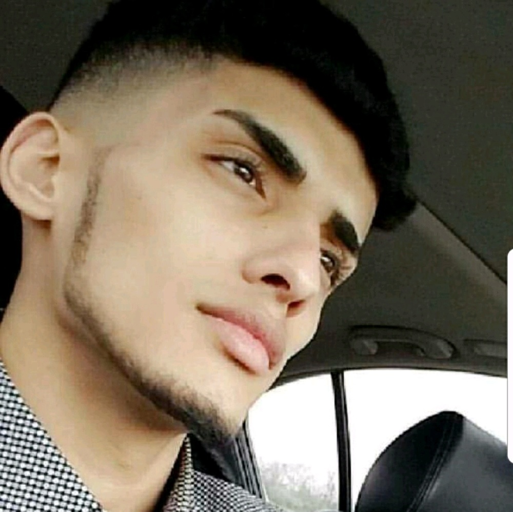 Meet your Posher, Abdul