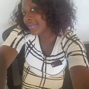 Meet your Posher, Latoria