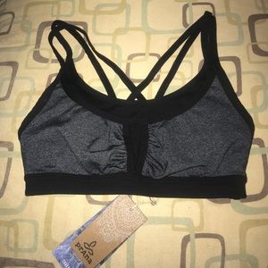 ▪️➰PrAna➰▪️. XS charcoal and black soleil bra🖤