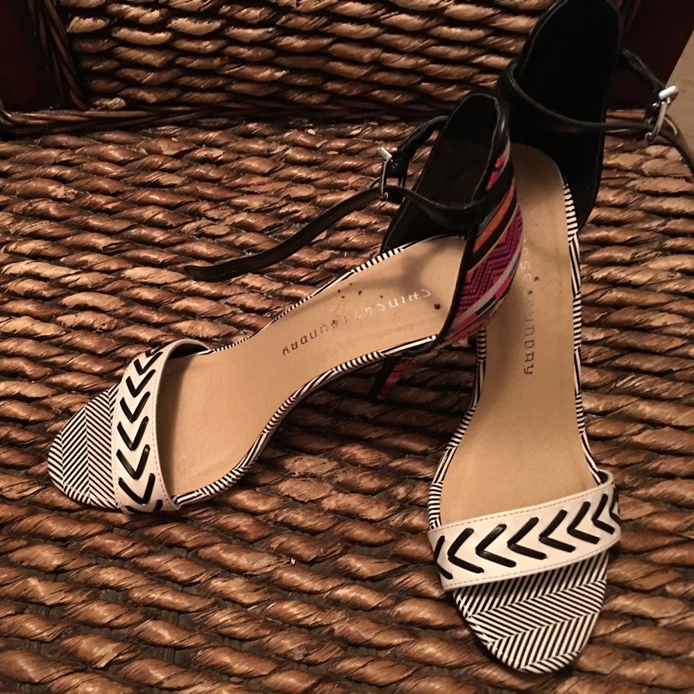 Aztec Design Heels