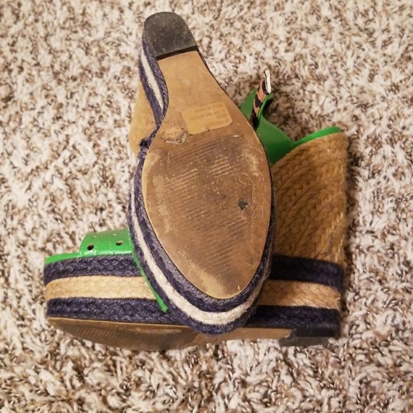 Jessica Simpson wedges size 8 - Picture 2 of 2