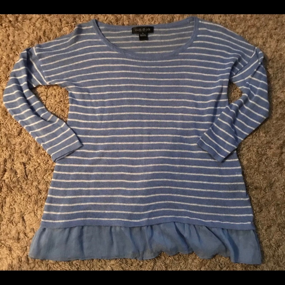 August Silk light weight Sweater Size Small