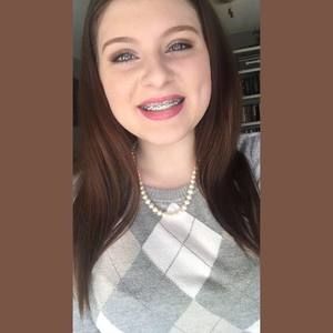 Meet your Posher, Alexis