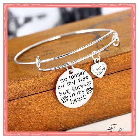 Jewelry - 🆕 Forever In My Heart Bangle Charm Bracelet