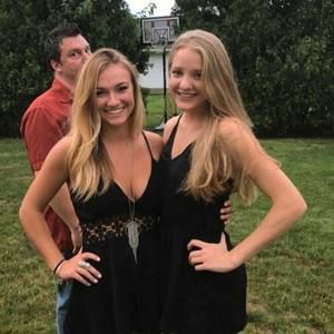 Meet your Posher, Ava